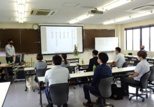 臨時入社式の様子