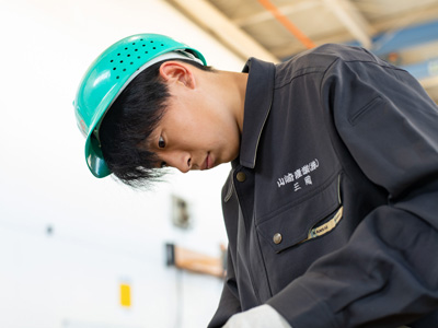 三岡さん