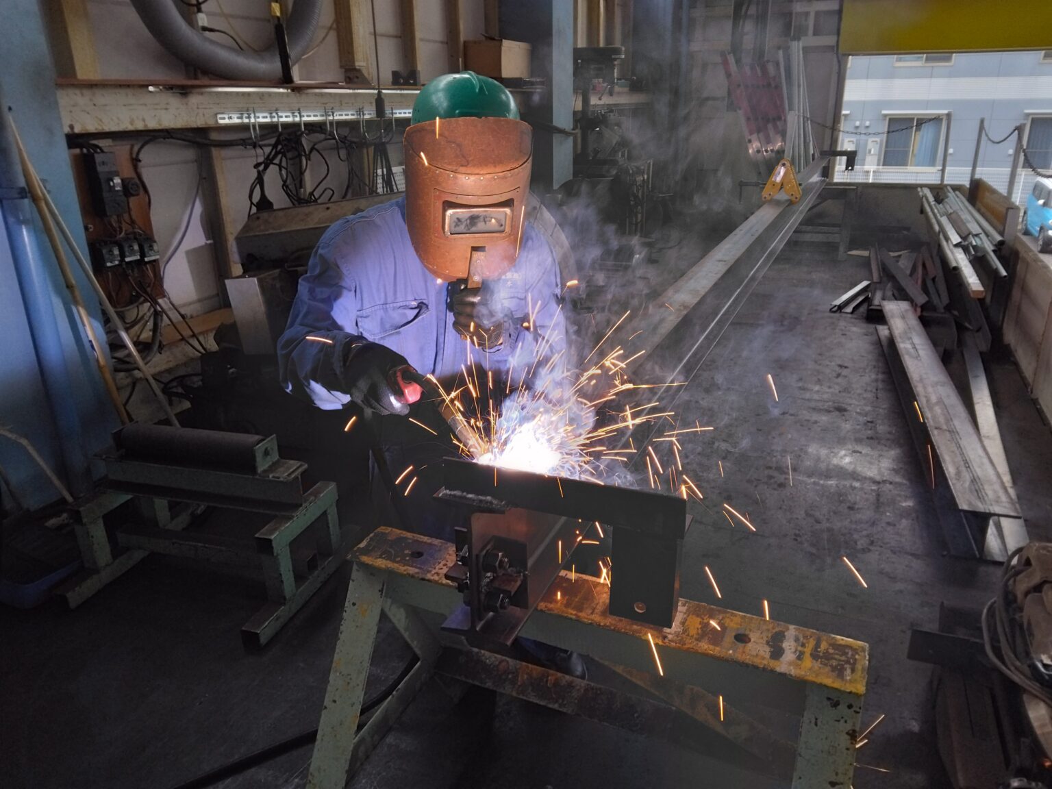 【静岡】鉄工場作業｜採用情報｜山崎産業株式会社